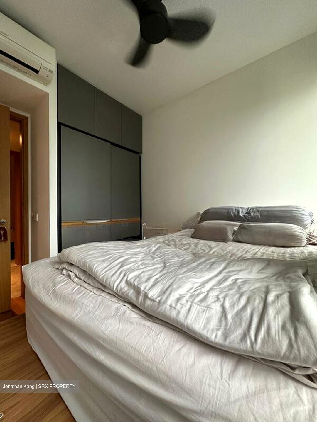 Twin Vew (D5), Apartment #566081031